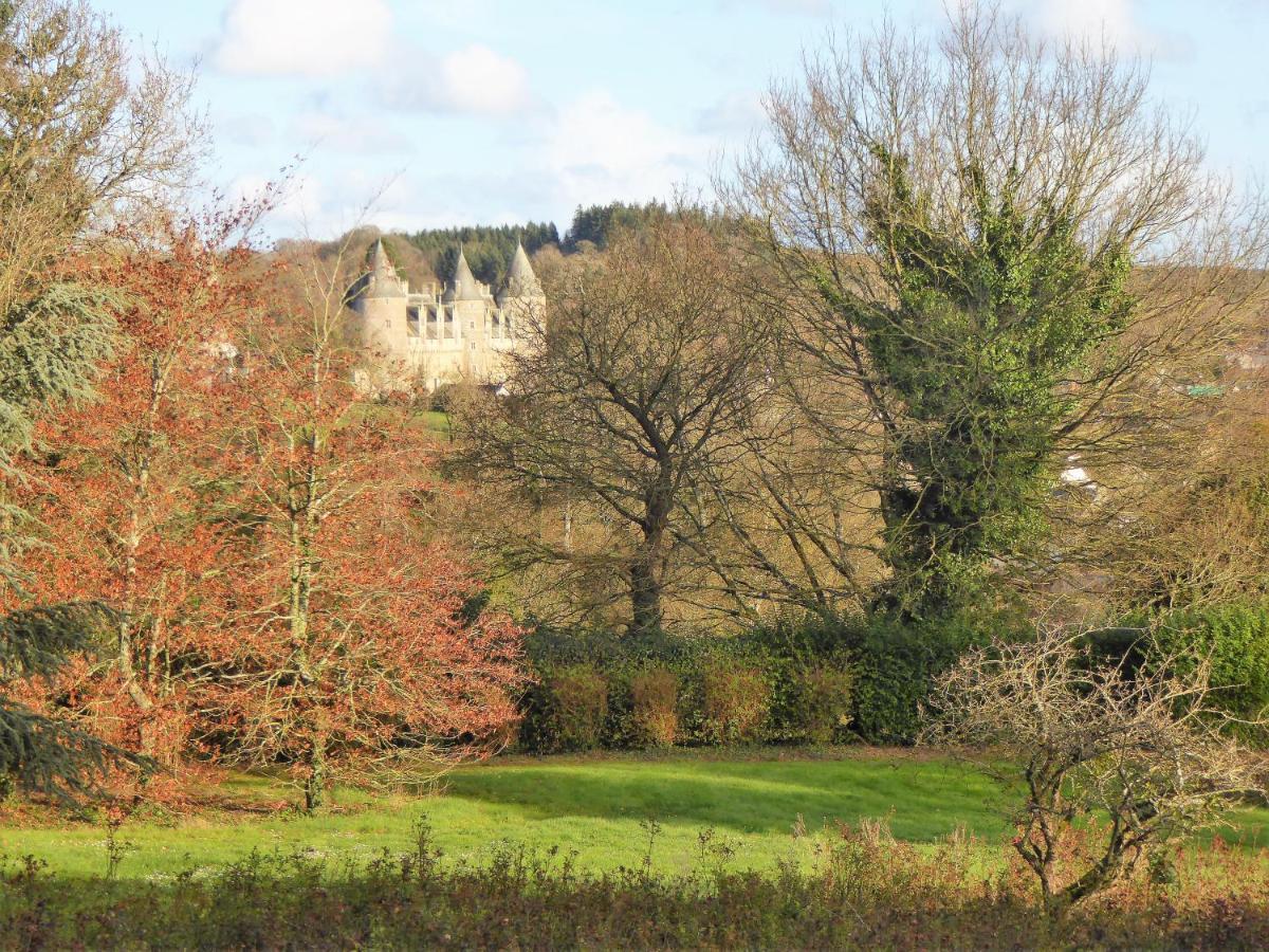 Domaine De La Chesnaie Bed and Breakfast Josselin Εξωτερικό φωτογραφία